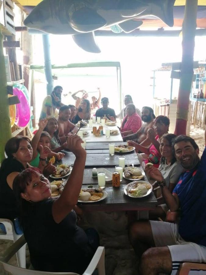 بيت شباب A Orilla Del Mar En Baru Cartagena المظهر الخارجي الصورة