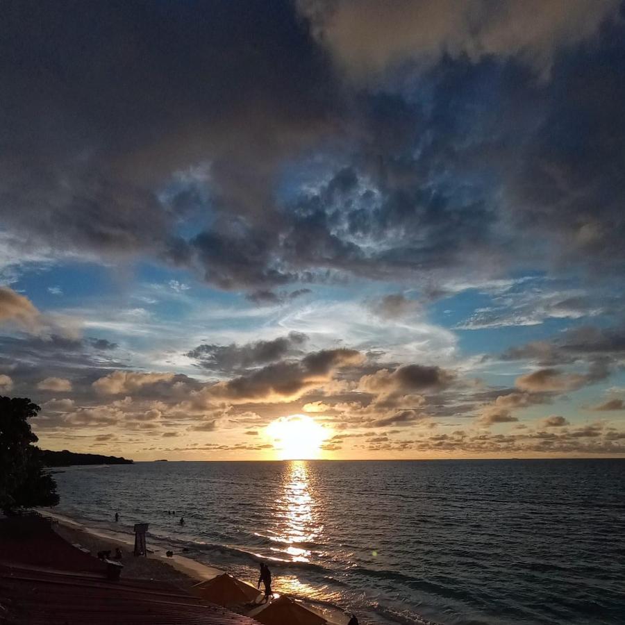 بيت شباب A Orilla Del Mar En Baru Cartagena المظهر الخارجي الصورة