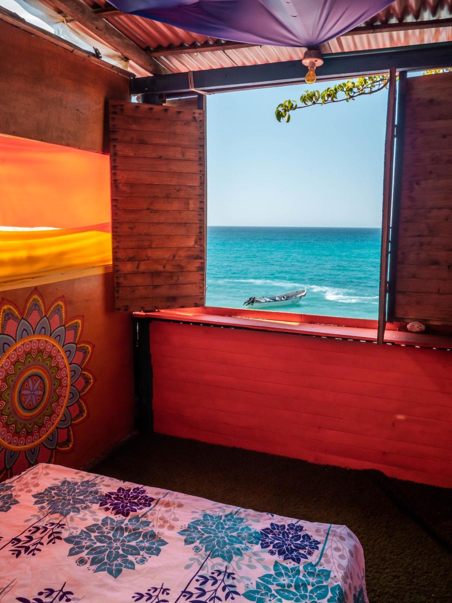 بيت شباب A Orilla Del Mar En Baru Cartagena المظهر الخارجي الصورة